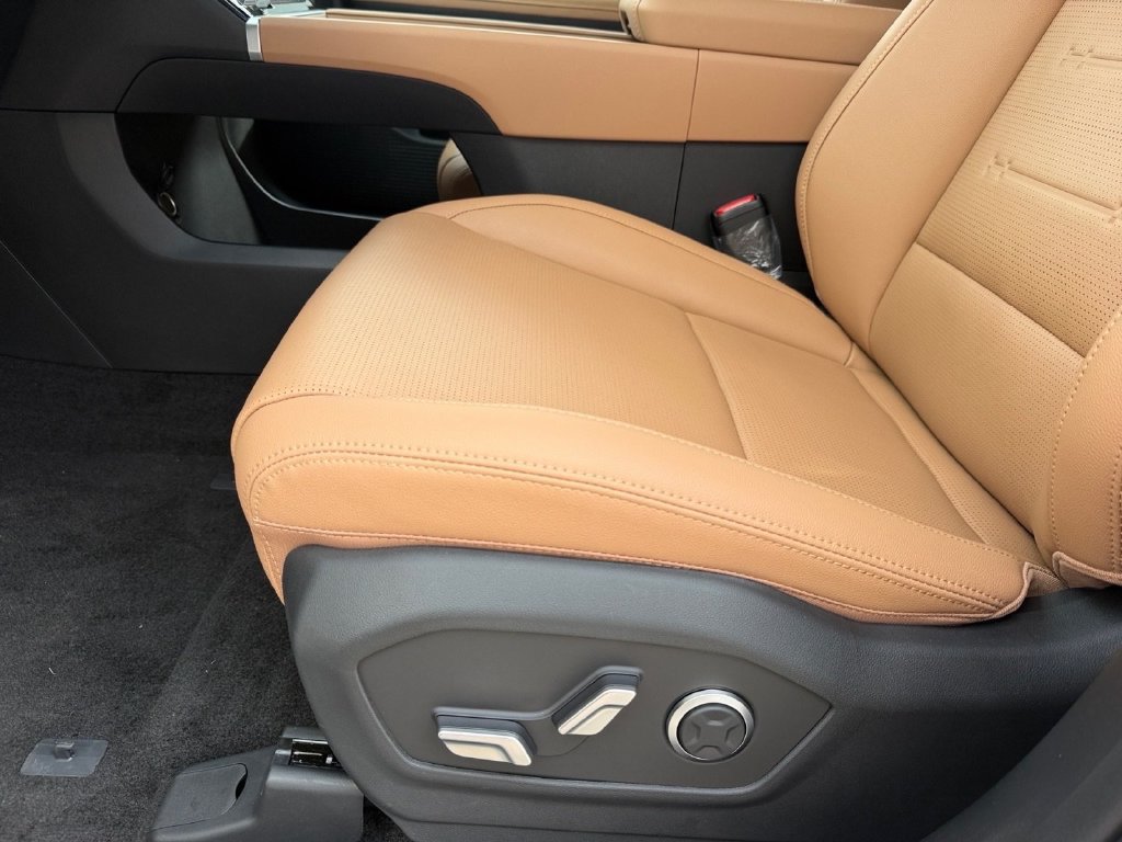New 2027 Hyundai Santa Fe Limited AWD/4WD image 12