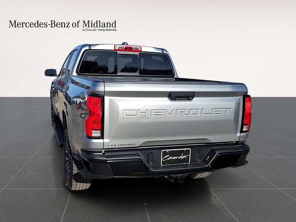 Used 2024 Chevrolet Colorado Z71 w/ Z71 Convenience Package 2 image 7