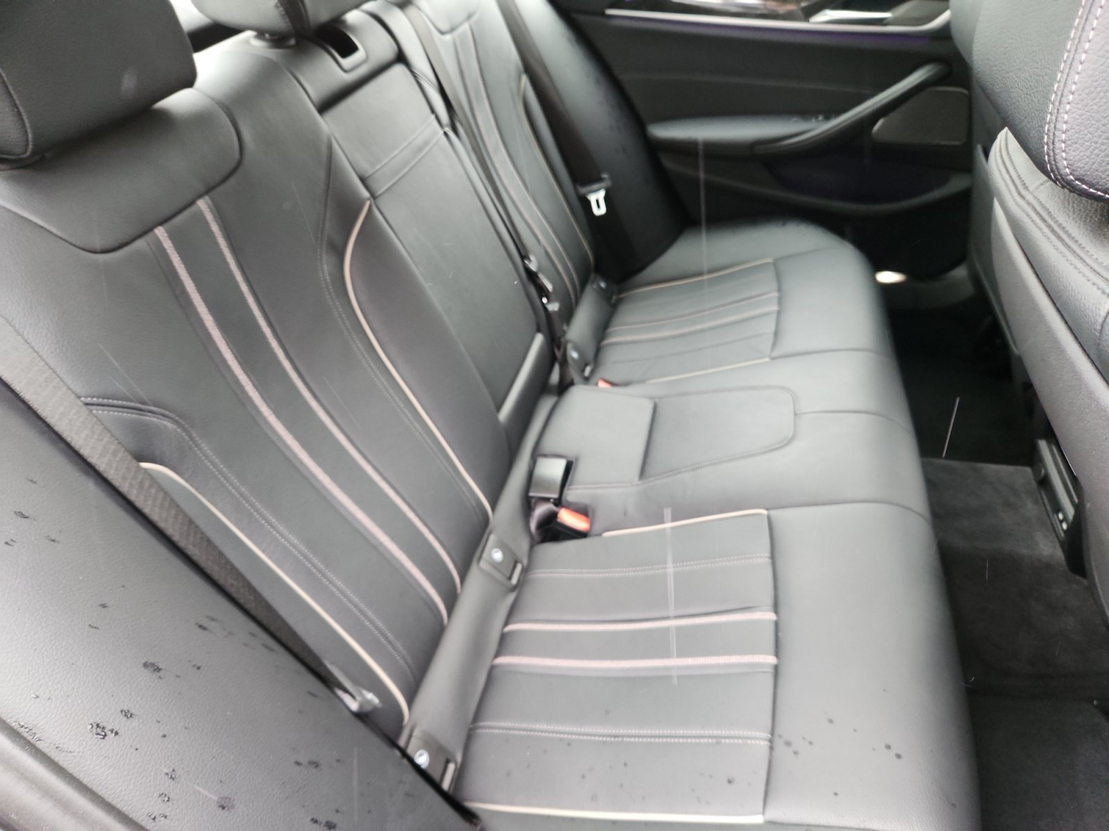 Used 2020 BMW 530i xDrive w/ M Sport Package AWD/4WD image 18