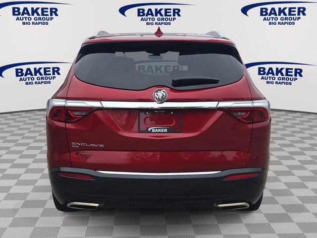 Used 2023 Buick Enclave Essence image 5