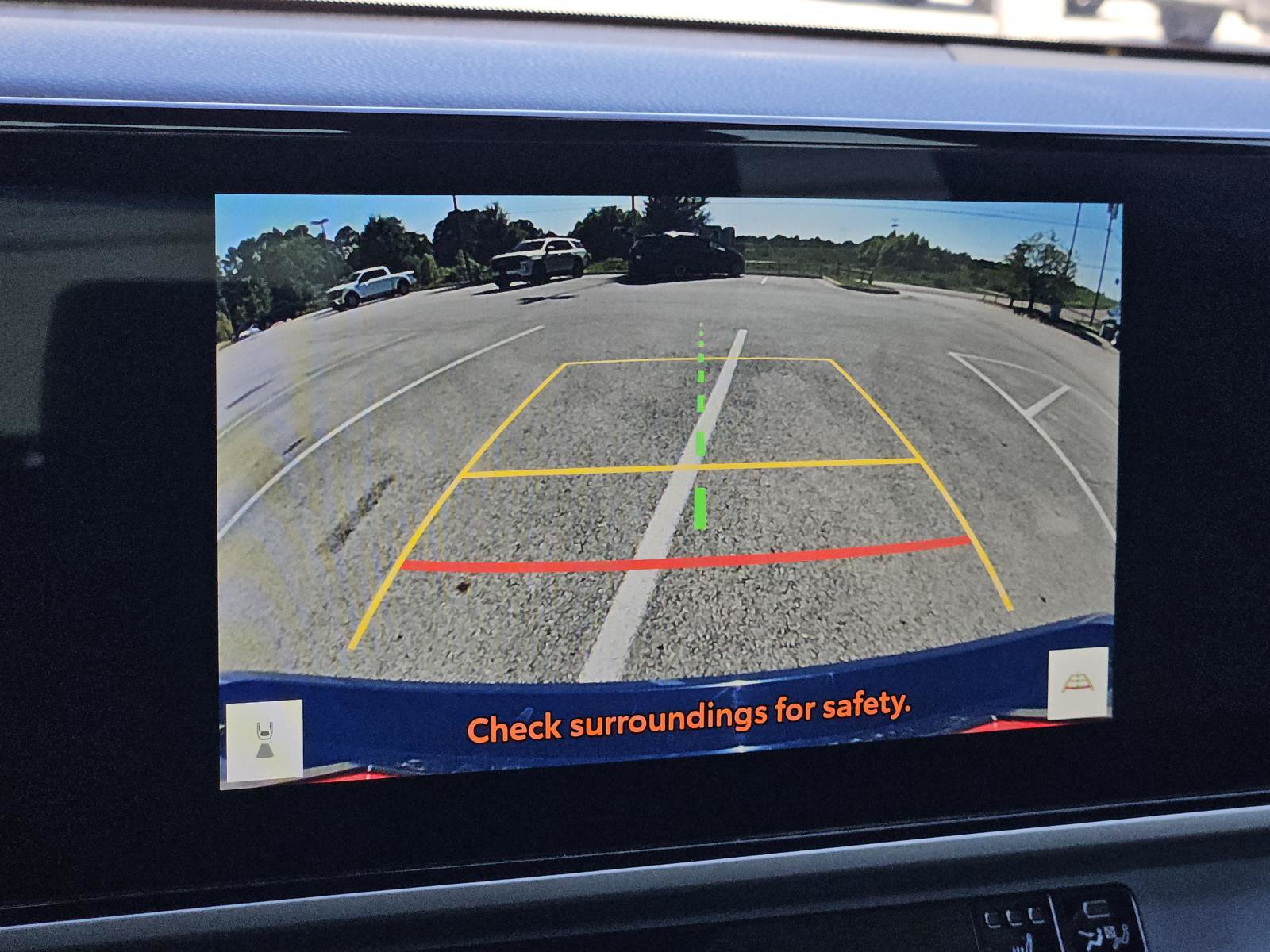 Used 2025 Toyota Camry XSE FWD image 15