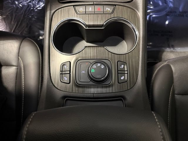 Used 2023 GMC Acadia SLT AWD/4WD image 24