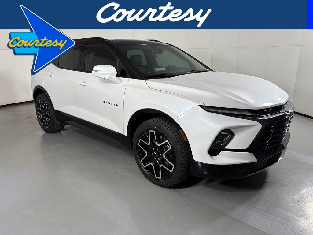 Certified 2023 Chevrolet Blazer RS w/ Driver Confidence II Package FWD image 1