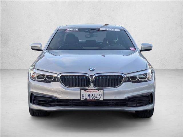 Used 2019 BMW 530e w/ Premium Package video 2