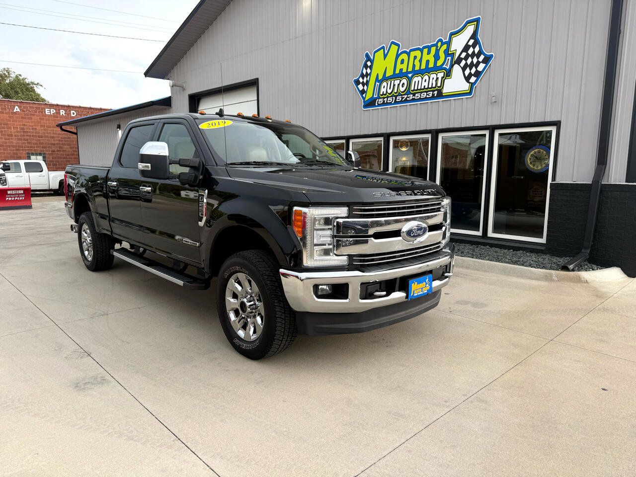 Used 2019 Ford F250 Lariat w/ Lariat Ultimate Package image 1
