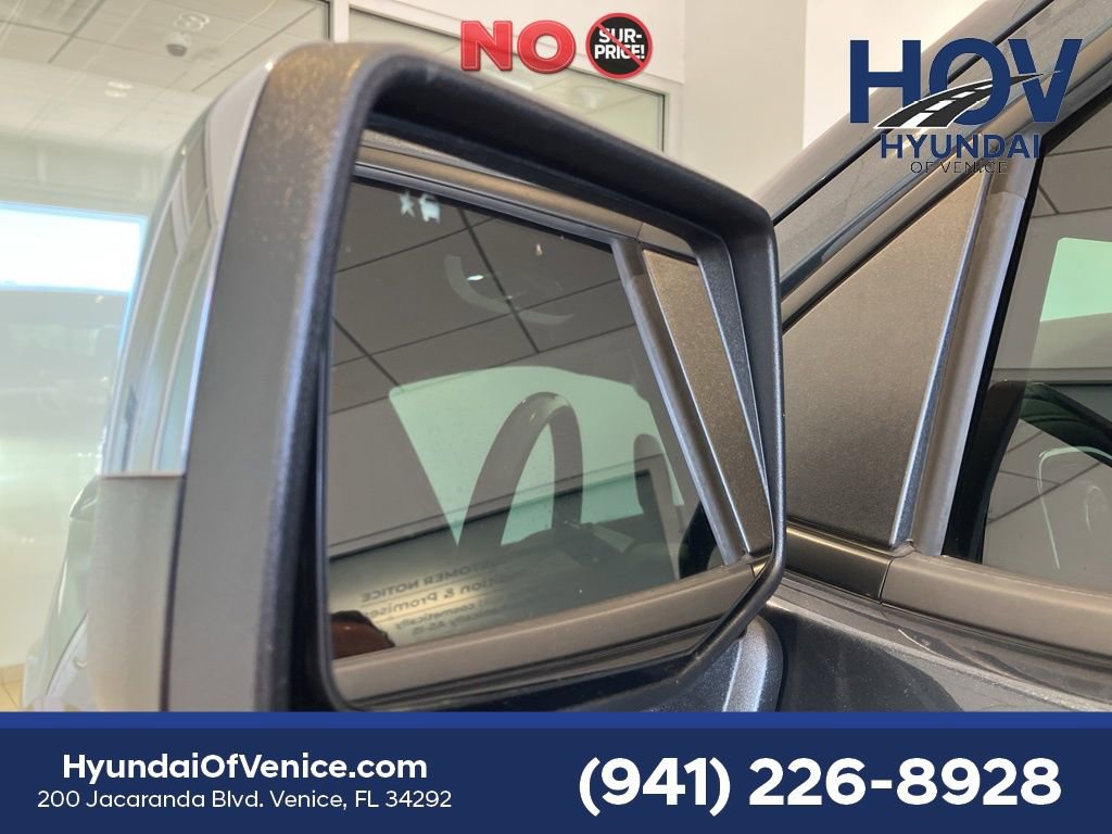 Used 2020 Chevrolet Silverado 1500 LT w/ All-Star Edition RWD image 9