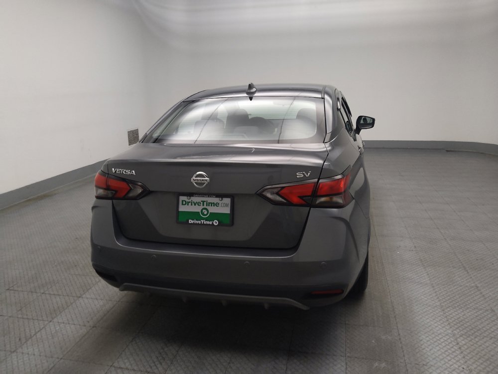 Used 2021 Nissan Versa SV FWD image 7