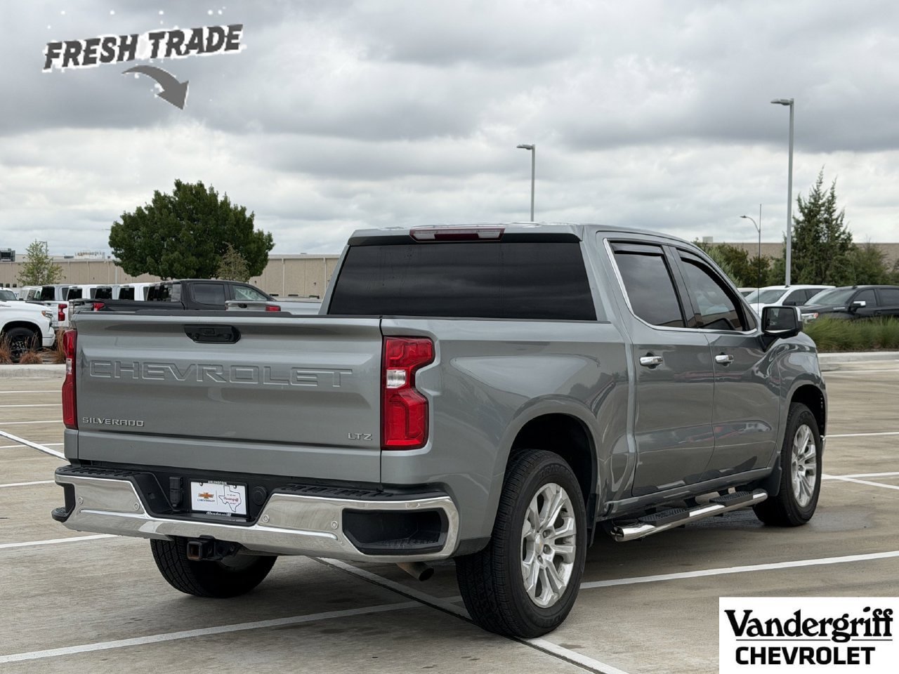 Used 2023 Chevrolet Silverado 1500 LTZ RWD image 4