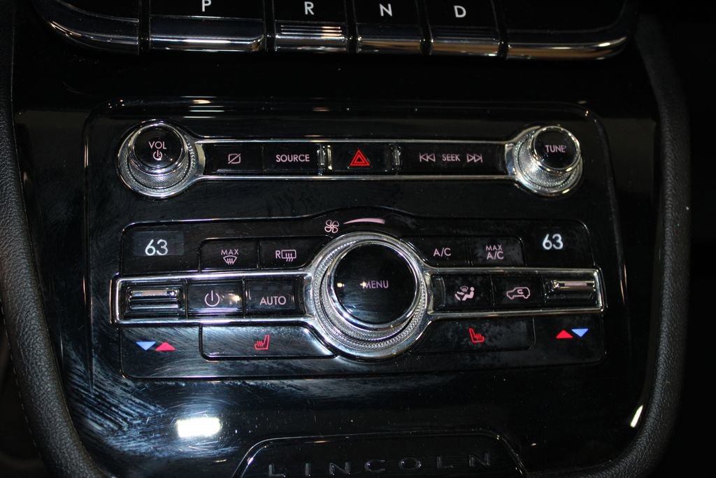 Used 2020 Lincoln Corsair Reserve image 46