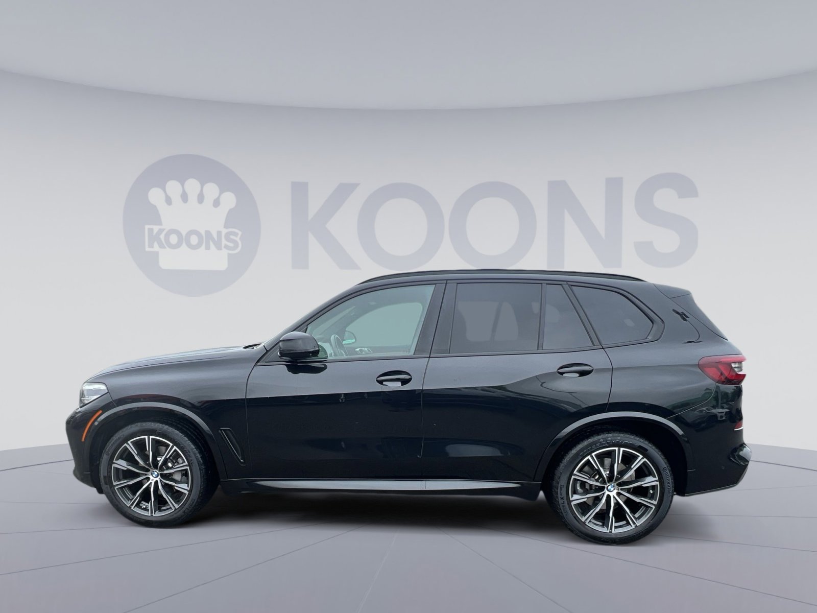 Used 2023 BMW X5 xDrive40i w/ M Sport Package AWD/4WD image 13
