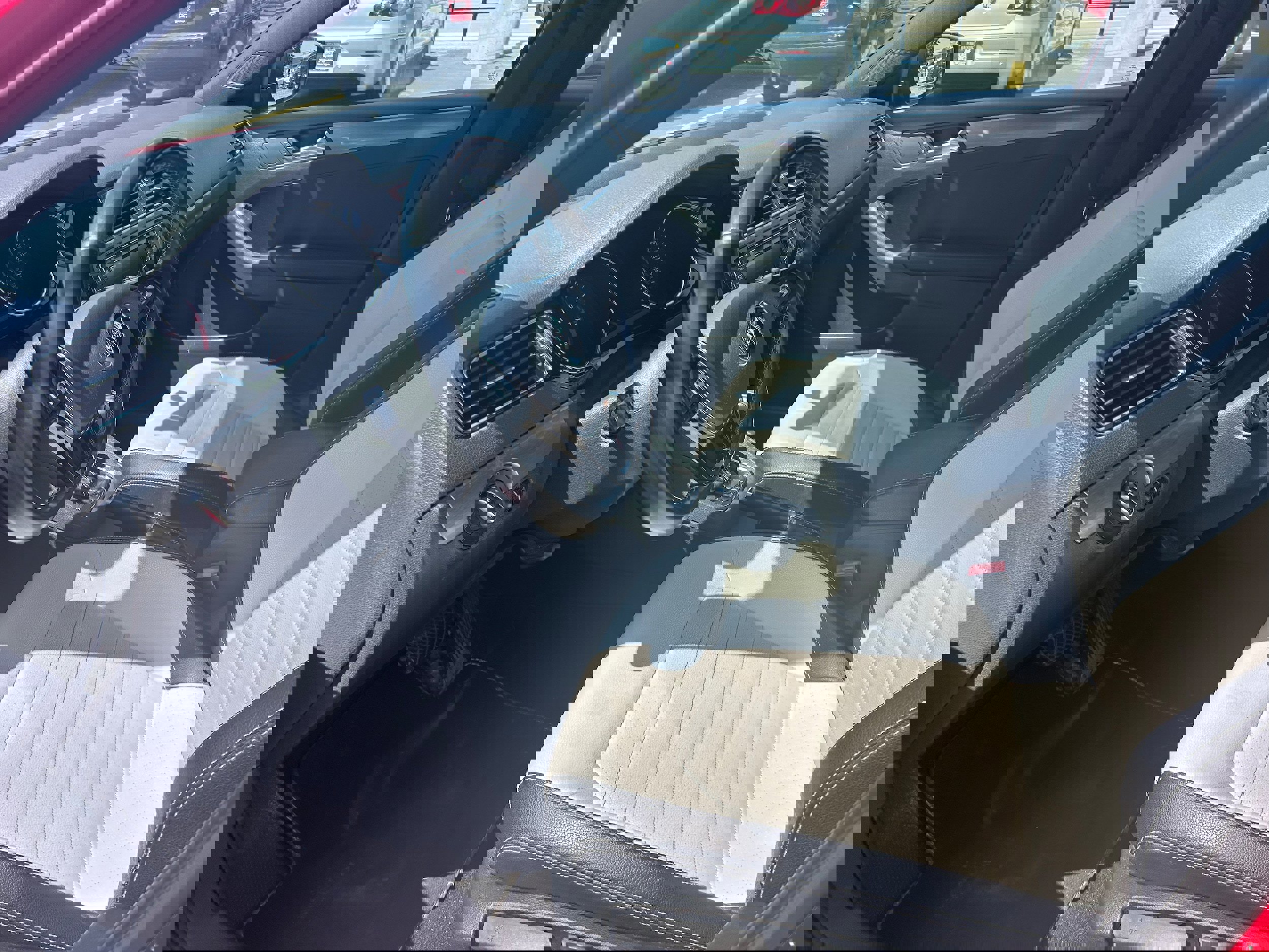 Used 2016 Volkswagen Jetta Sport image 6