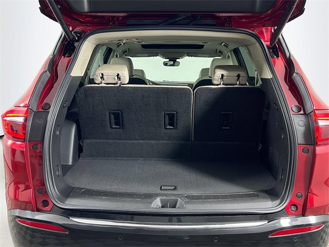 Used 2021 Buick Enclave Premium w/ Sun and Sites Package image 28