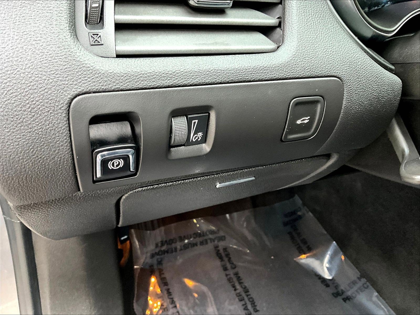 Used 2019 Chevrolet Impala LT FWD image 34