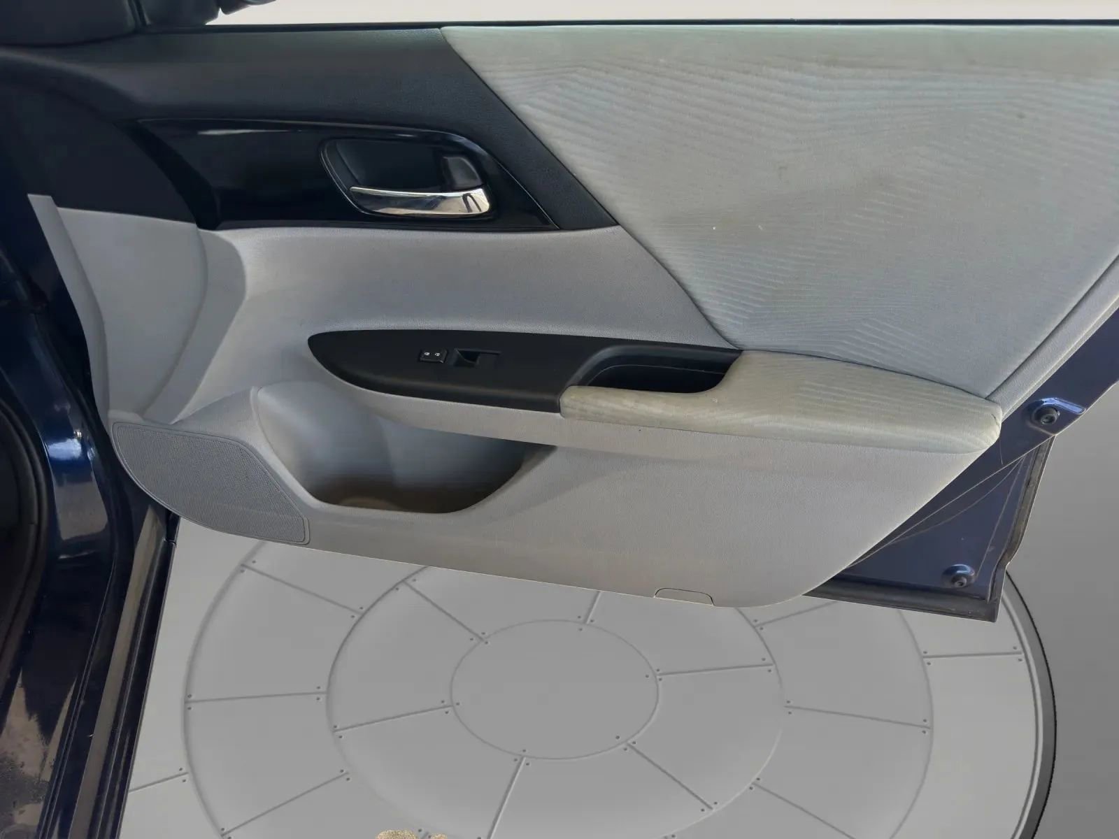 Used 2016 Honda Accord LX image 34