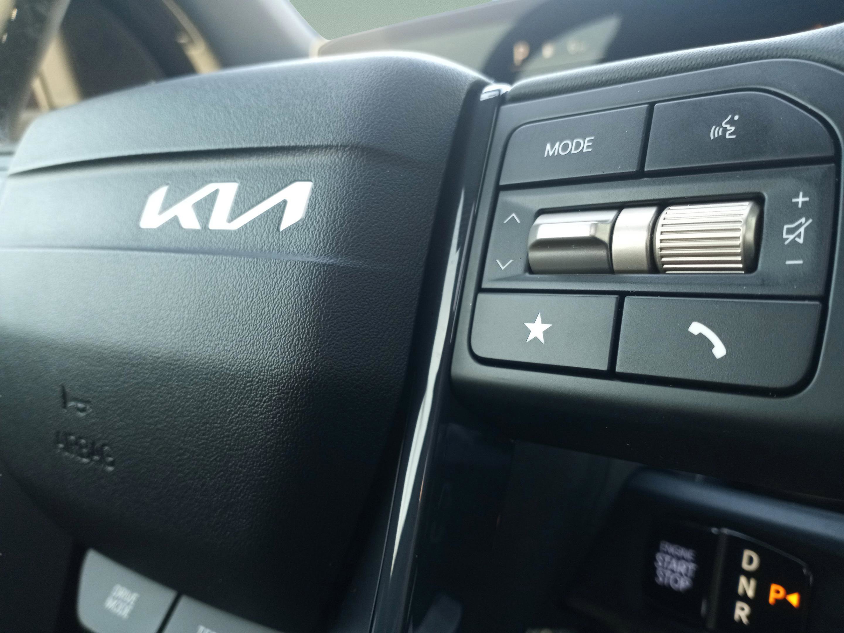 New 2027 Kia Telluride S image 13