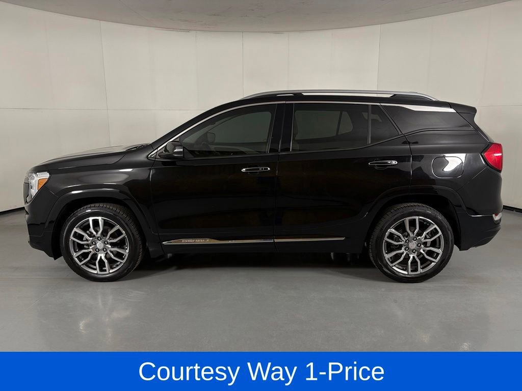 Used 2022 GMC Terrain Denali AWD/4WD image 5