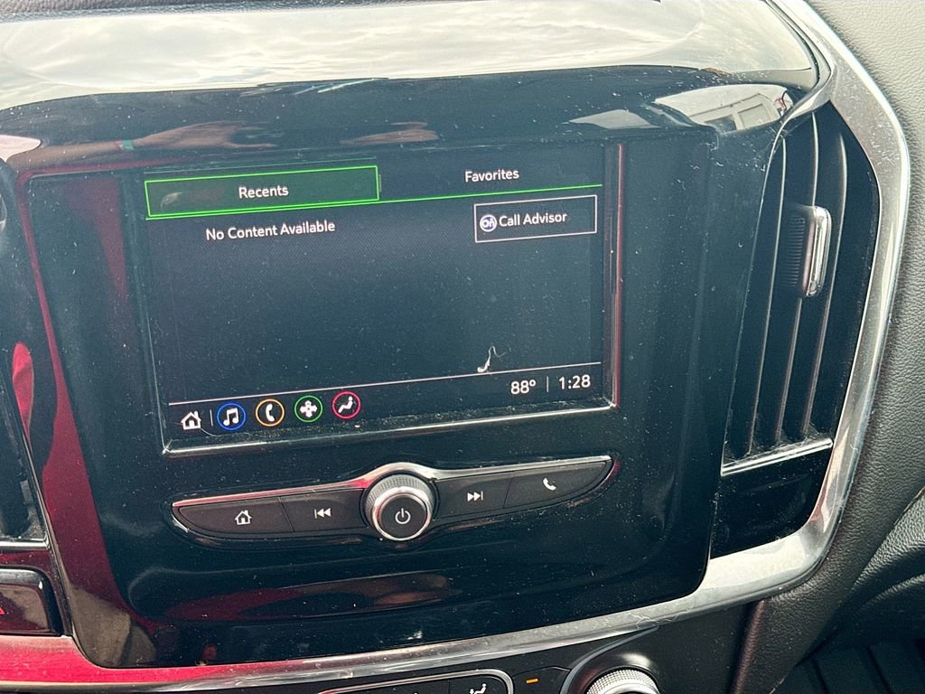 Used 2020 Chevrolet Traverse LS FWD image 16