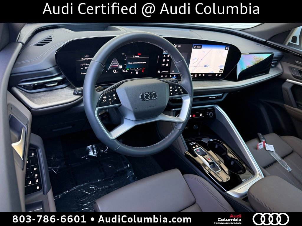 Used 2025 Audi Q5 Premium Plus w/ Premium Plus AWD/4WD image 3