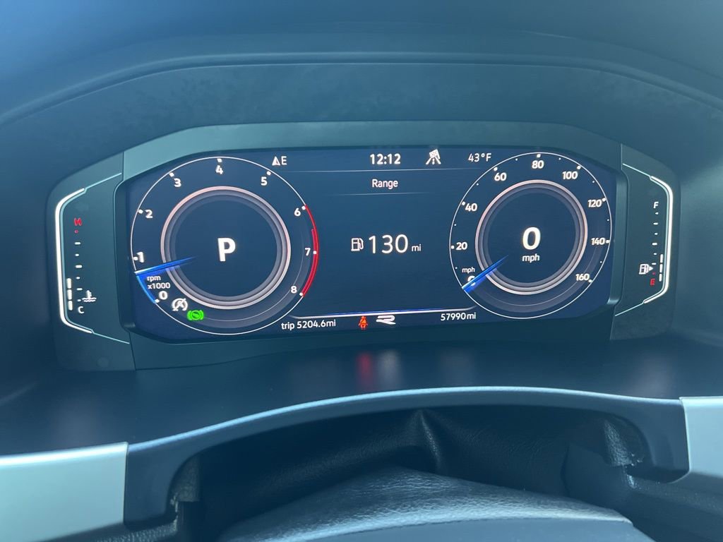 Certified 2023 Volkswagen Atlas Cross Sport SEL Premium R-Line image 17