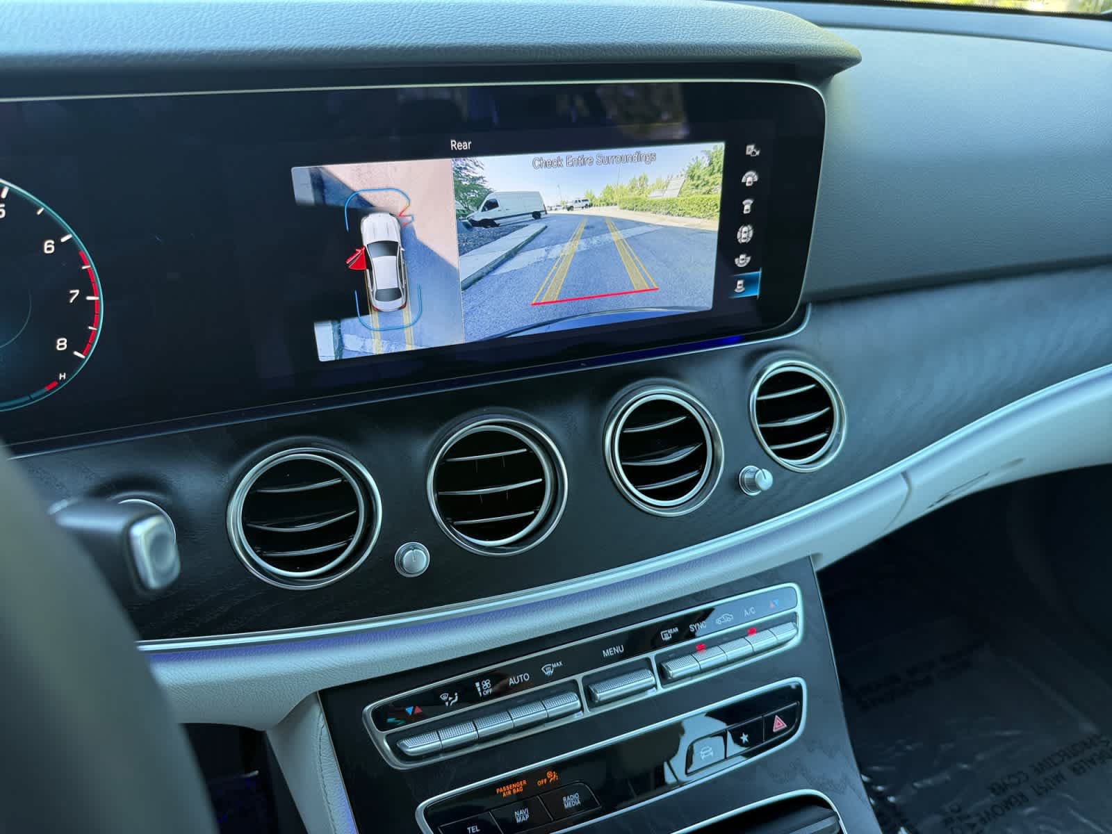 Certified 2023 Mercedes-Benz E 350 4MATIC Sedan image 18