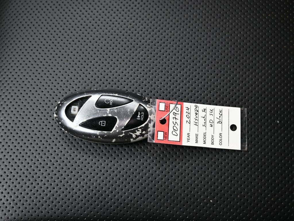 Used 2024 Hyundai Santa Fe XRT AWD/4WD image 31