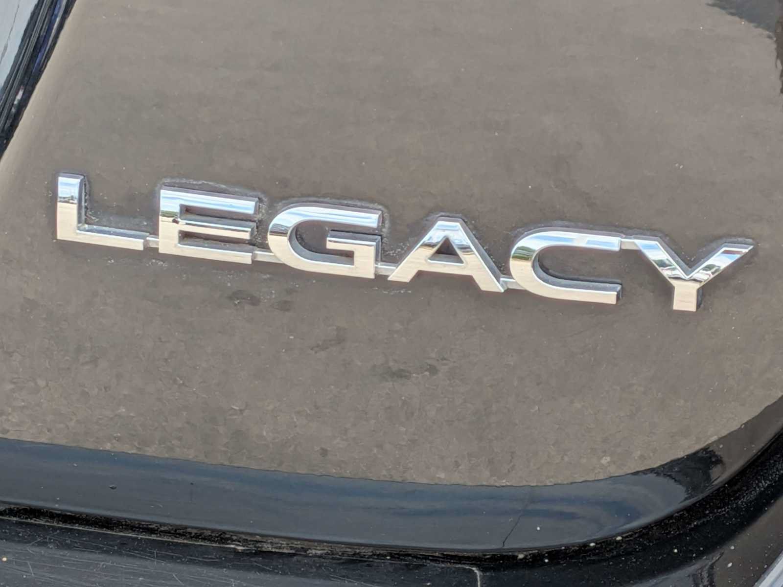 Used 2015 Subaru Legacy 2.5i Limited AWD/4WD image 11