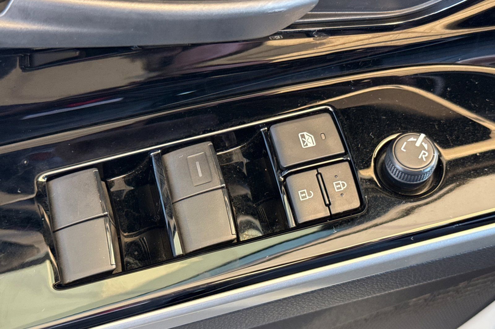 Certified 2024 Toyota bZ4X XLE w/ Weather Package image 14