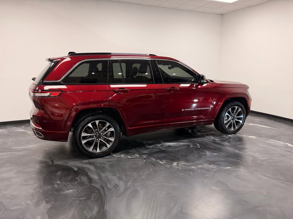 Used 2024 Jeep Grand Cherokee Overland image 9