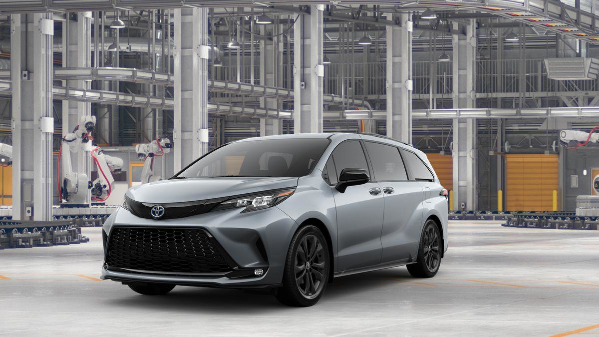 New 2025 Toyota Sienna XSE