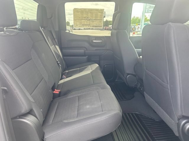 New 2026 Chevrolet Silverado 1500 Custom w/ Turbomax Blackout Package AWD/4WD image 40