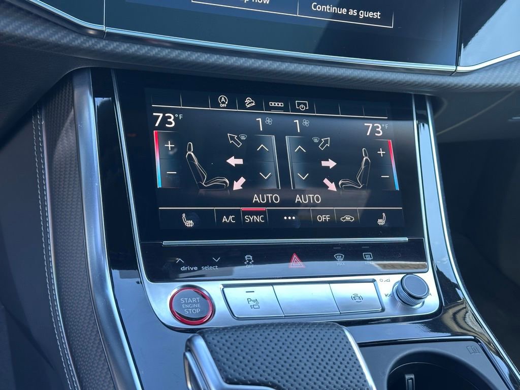 Used 2025 Audi SQ7 Premium Plus w/ Black Optic Package image 16