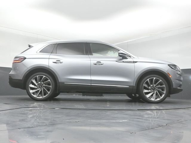 Certified 2022 Lincoln Nautilus Reserve w/ Equipment Group 201A image 38