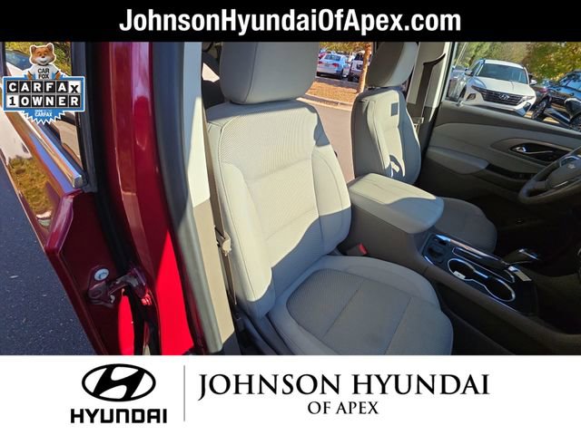 Used 2019 Chevrolet Traverse LT image 21