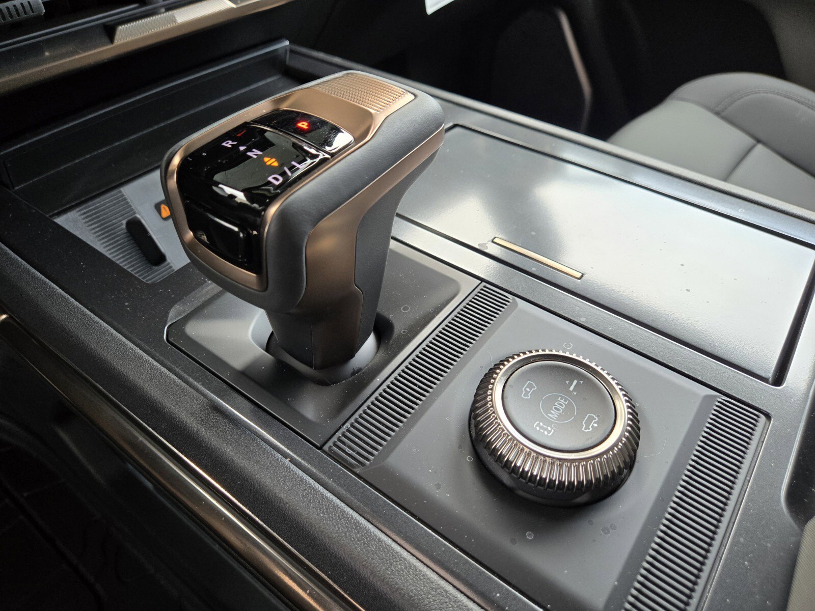 New 2025 GMC Hummer EV 2X w/ LPO, Sport Package image 13