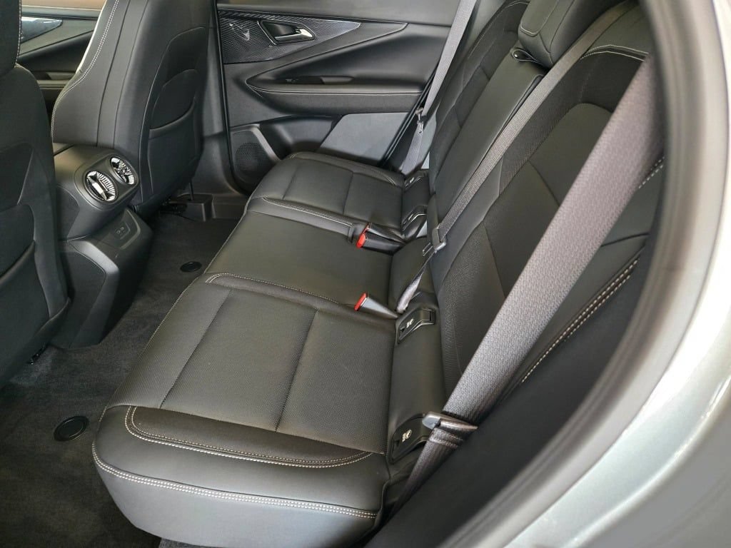 Certified 2024 Chevrolet Blazer EV LT AWD/4WD image 16