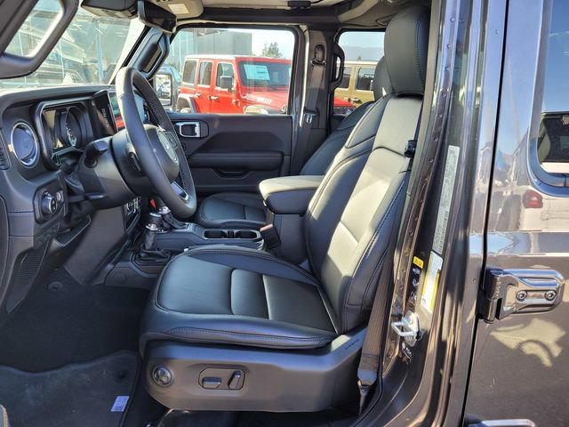 New 2025 Jeep Gladiator Sport image 8