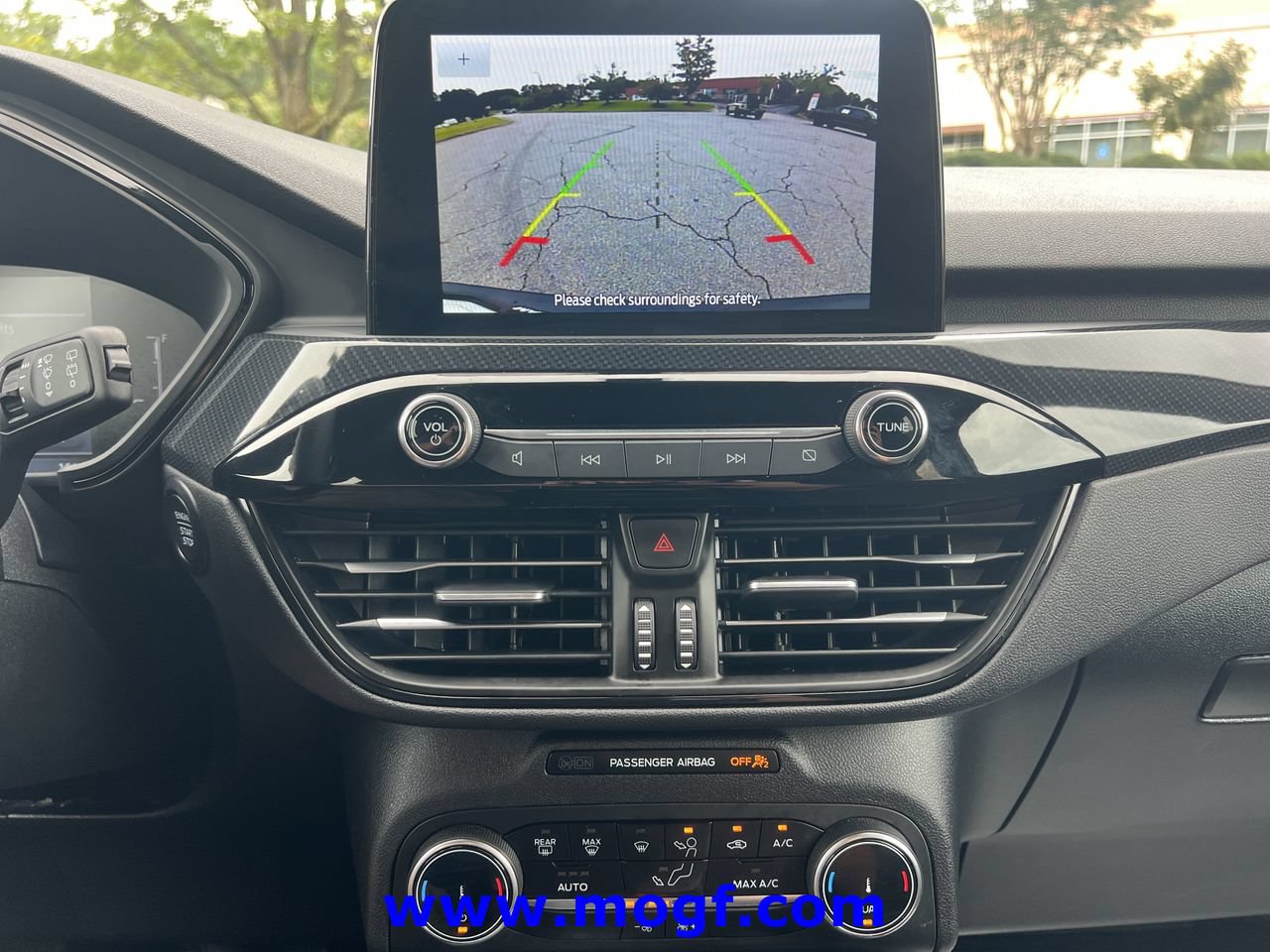 Used 2025 Ford Escape ST-Line FWD image 8
