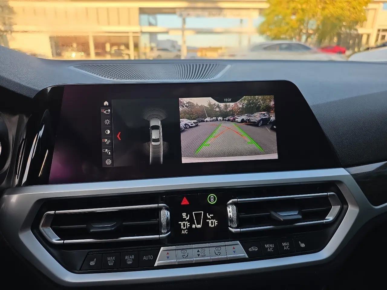 Used 2019 BMW 330i xDrive Sedan w/ Driving Assistance Package image 53