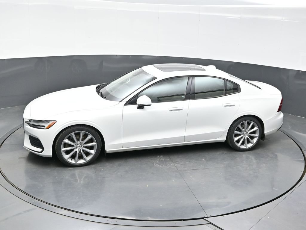 Used 2020 Volvo S60 T6 Momentum w/ Protection Package Premier image 30
