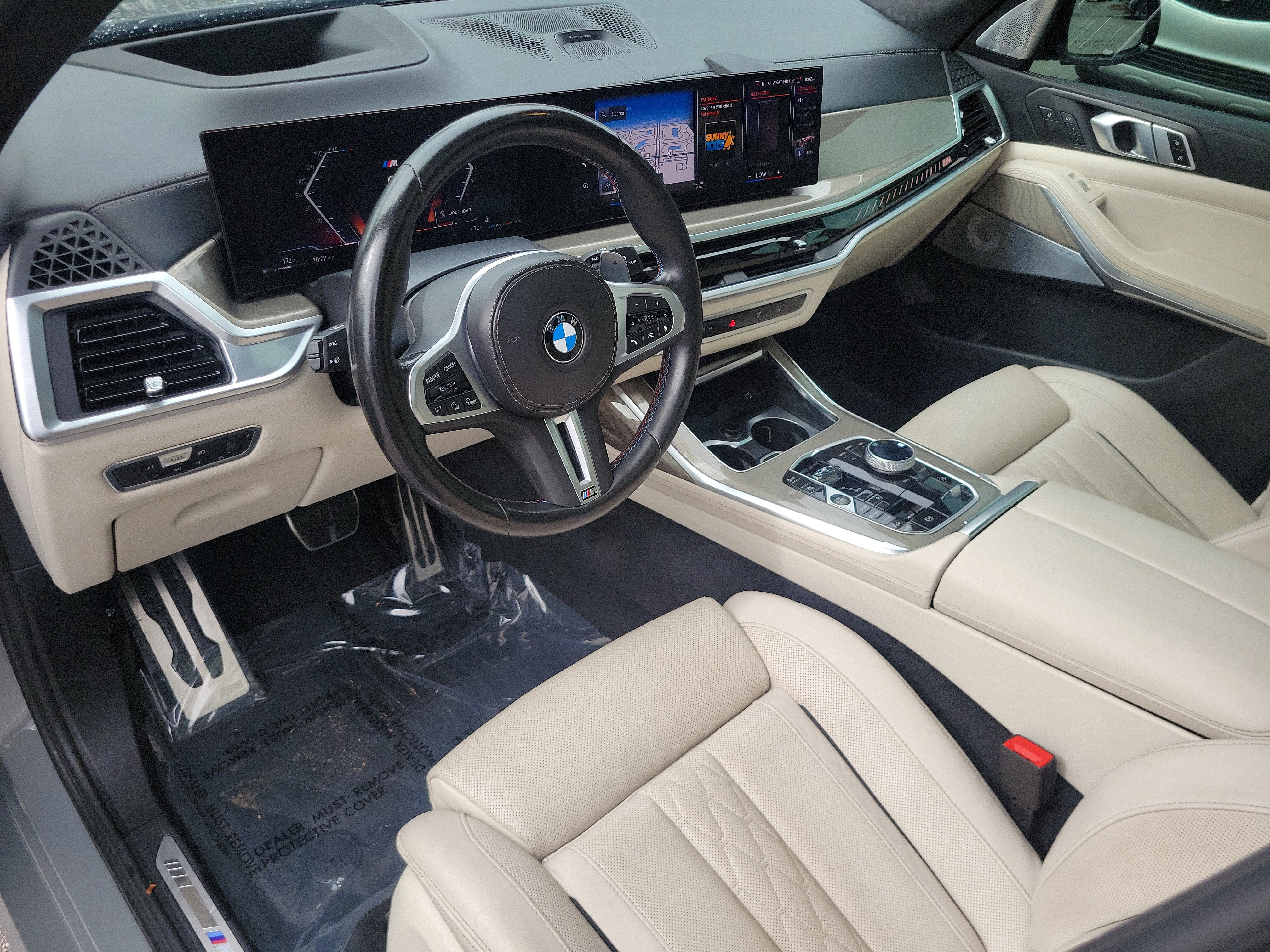 Certified 2023 BMW X7 M60i w/ Executive Package image 21