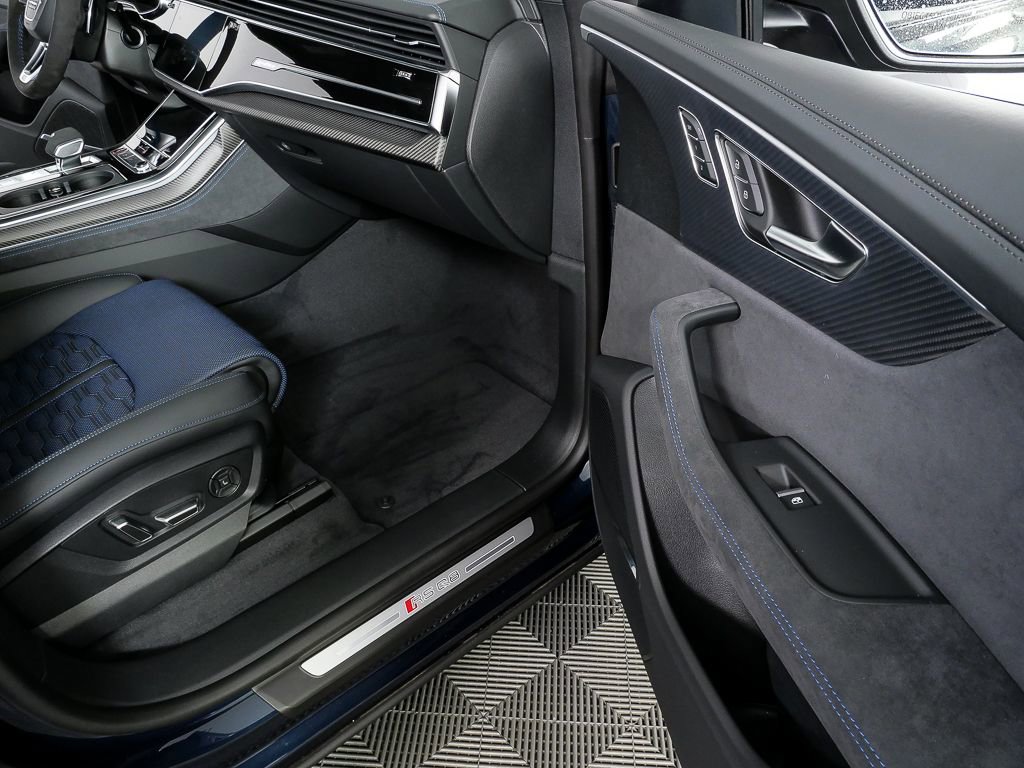 New 2026 Audi RS Q8 performance image 26