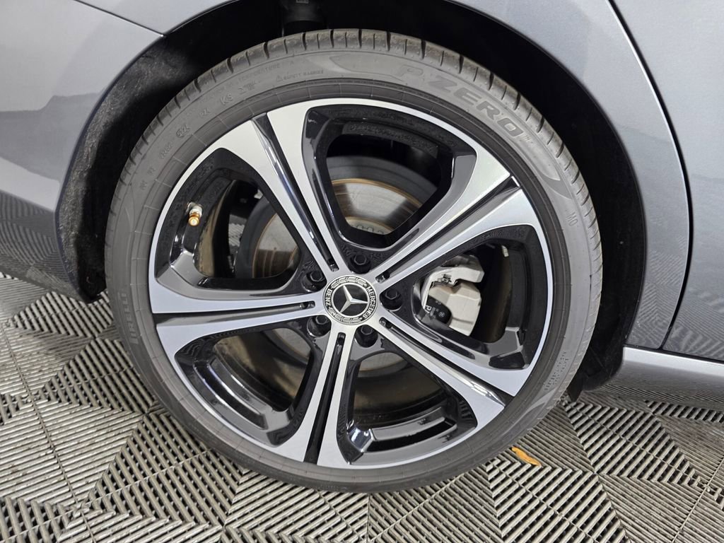Certified 2025 Mercedes-Benz C 300 Sedan image 17