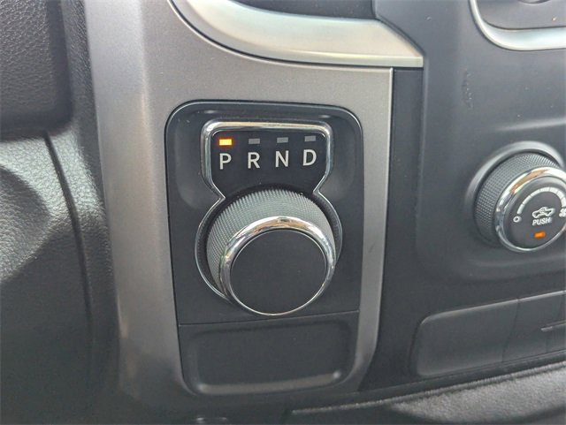 Used 2022 RAM 1500 Classic SLT image 29