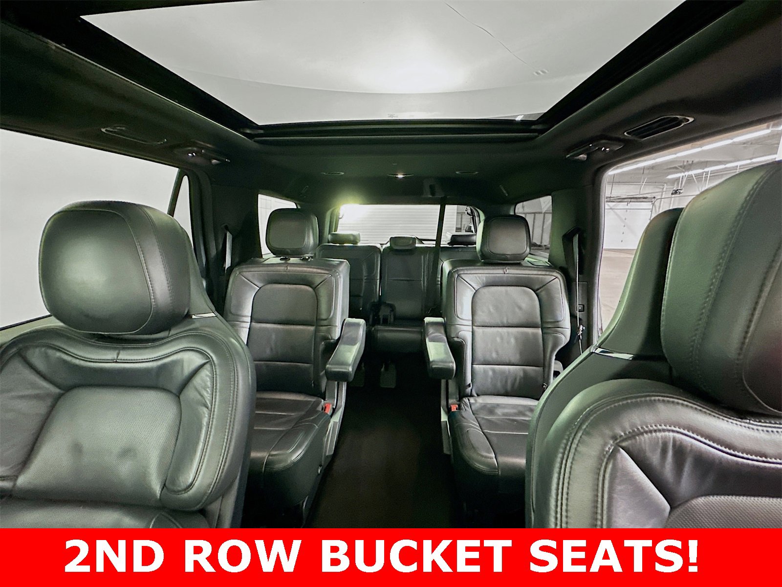 Used 2023 Lincoln Navigator Reserve image 14