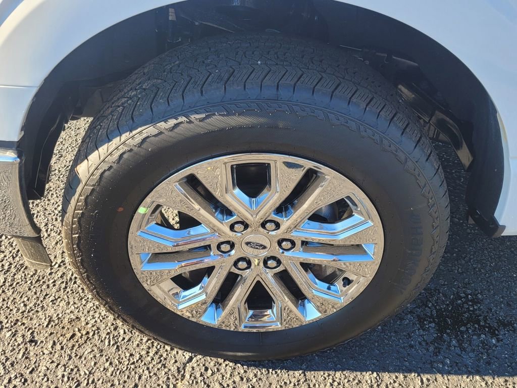 New 2025 Ford F150 Lariat w/ Equipment Group 502A High image 14