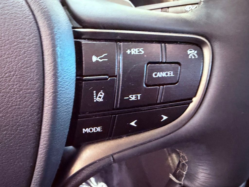 Certified 2020 Lexus ES 350 w/ Luxury Package image 22