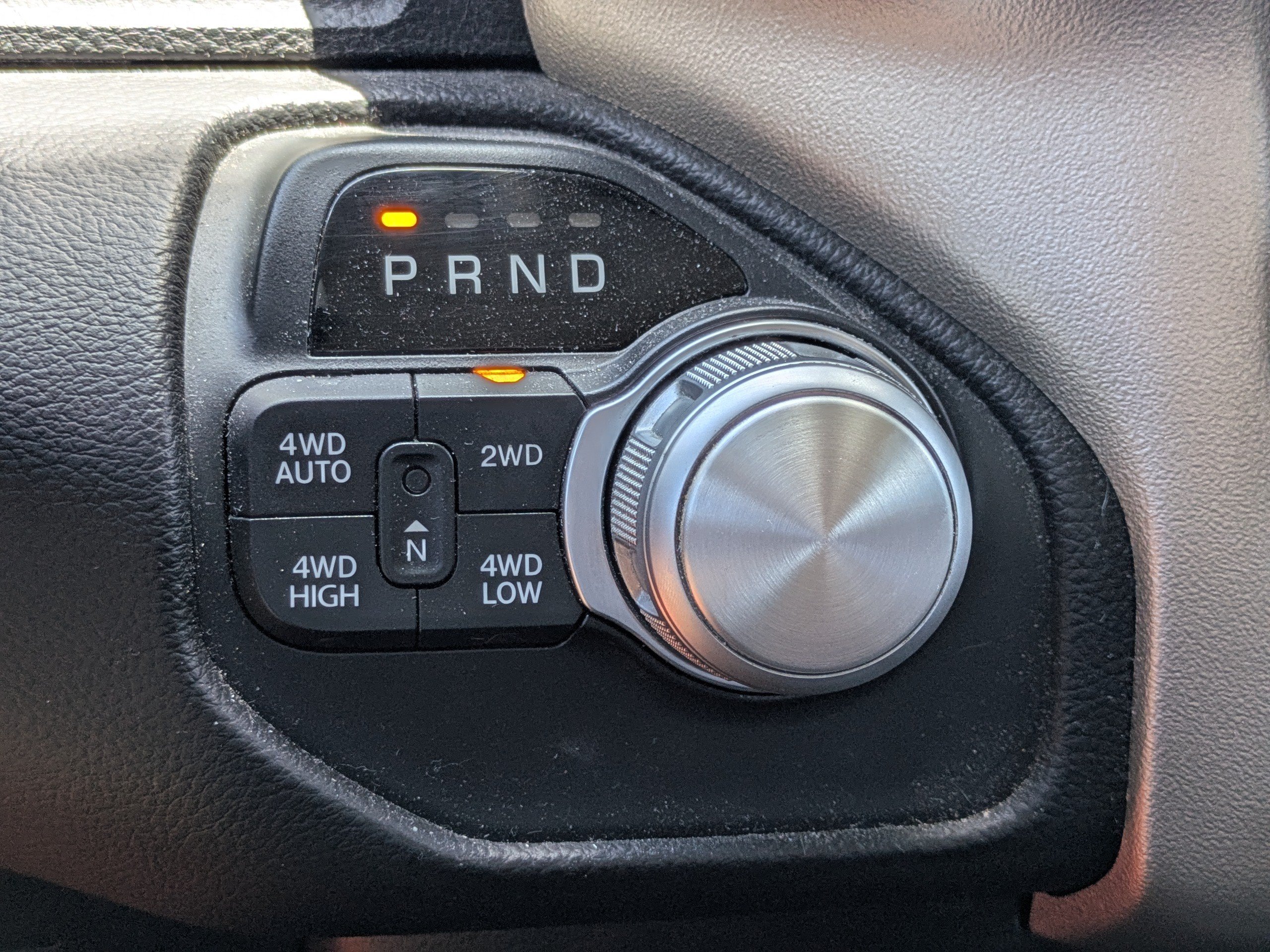 Used 2019 RAM 1500 Laramie AWD/4WD image 26