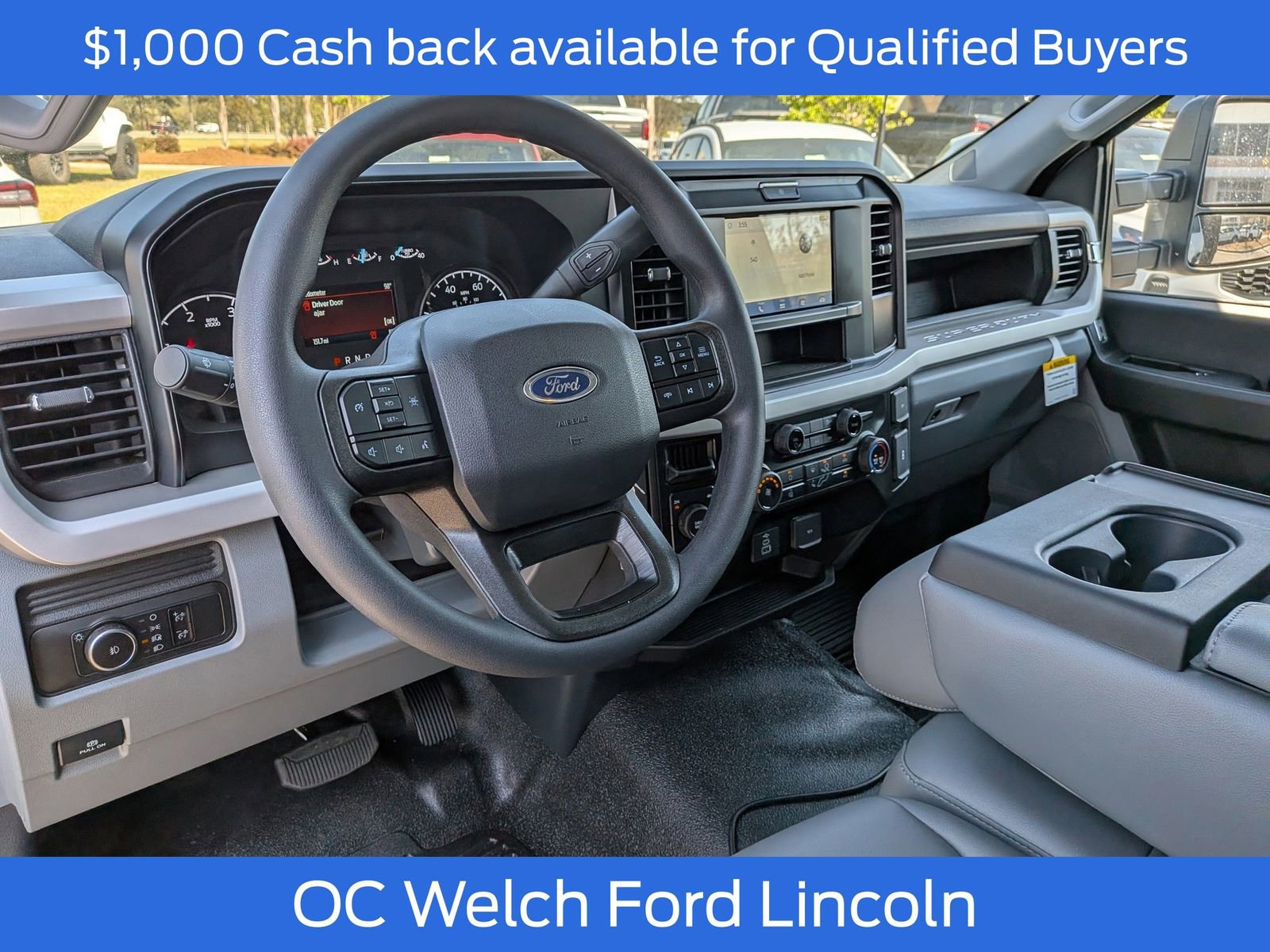 New 2026 Ford F550 4x4 Regular Cab Super Duty w/ XL Chrome Package image 9