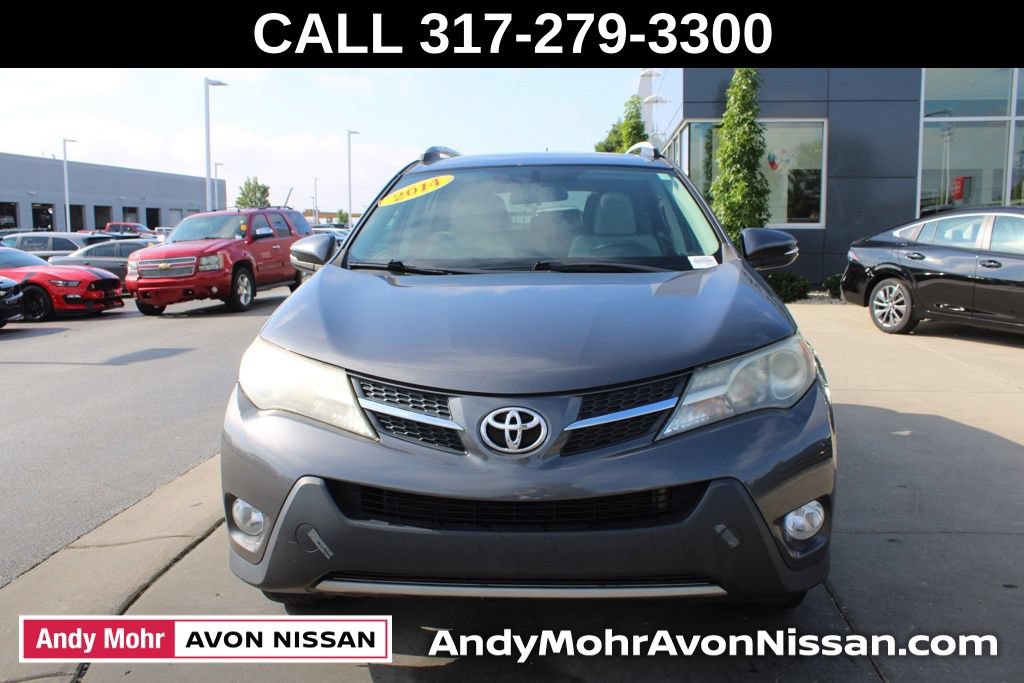 Used 2014 Toyota RAV4 XLE AWD/4WD image 2