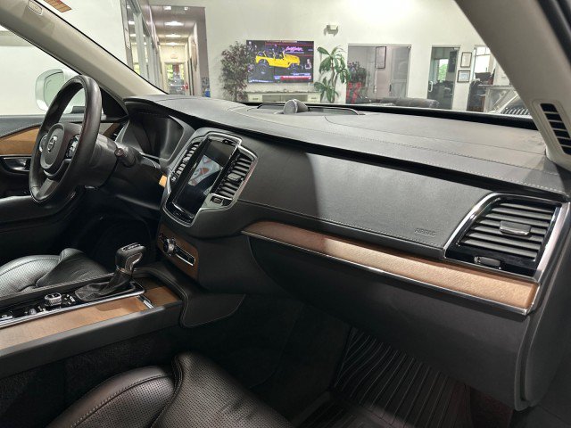 Used 2017 Volvo XC90 T6 Inscription w/ Vision Package AWD/4WD image 59